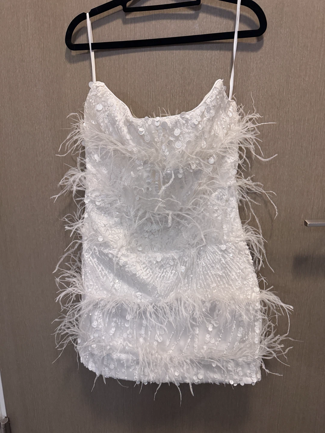 Eliya The Label - White Sequin Feather Mini Dress-US 8 - photo 3