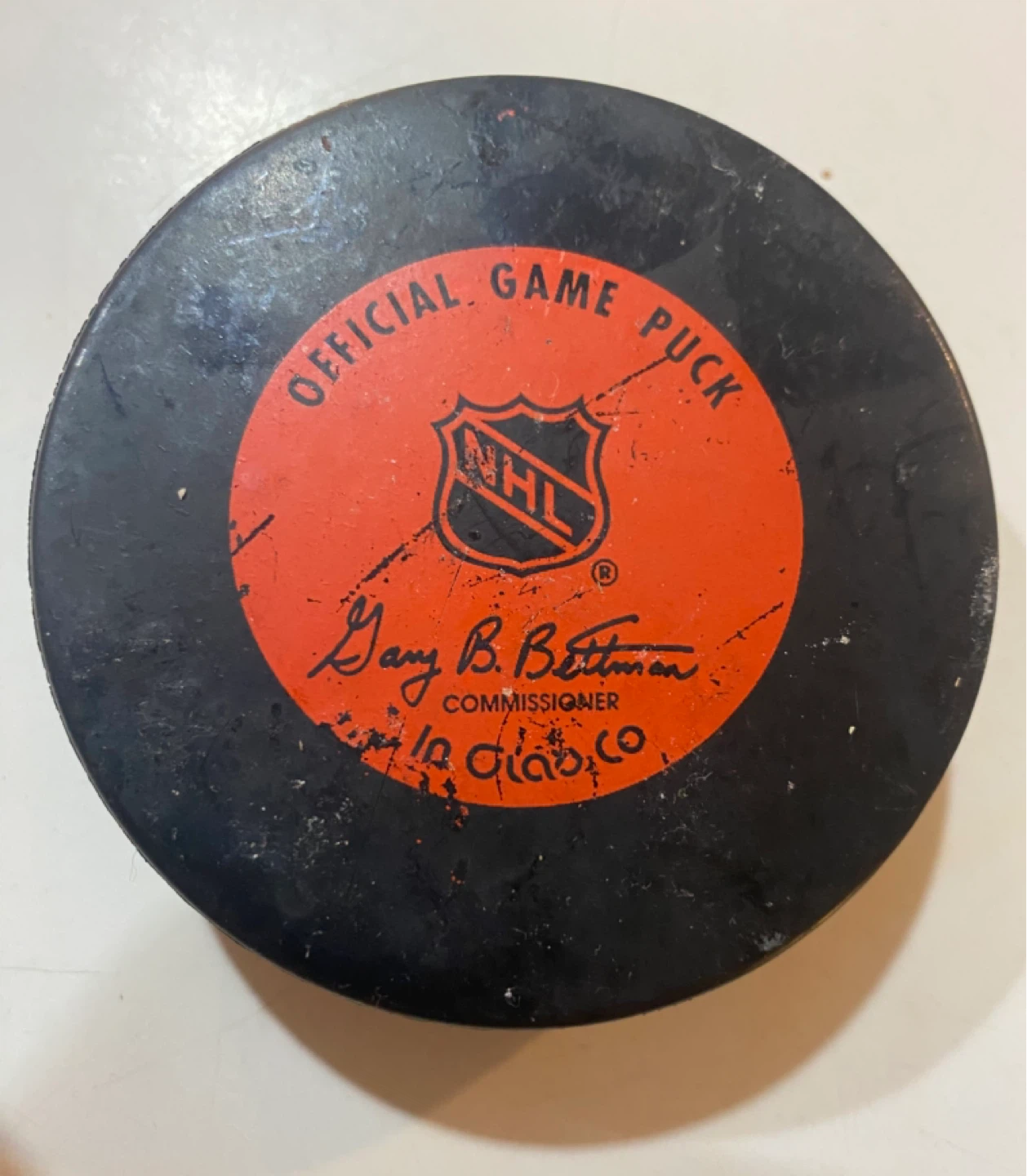 Toronto Maple Leafs Official Game Puck - Autographed - photo 2