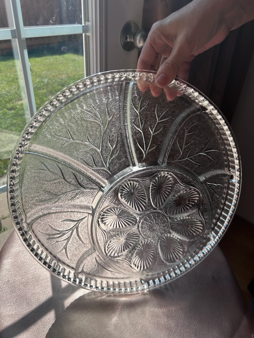 MCM Indiana Glass Relish Tray with Leaf Design - photo 3