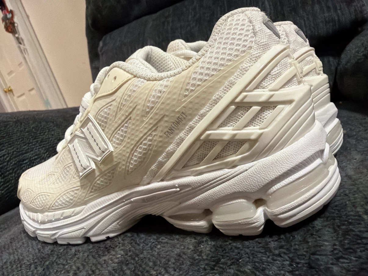 New Balance 2002R Phantomfit Cream Sneakers - photo 4