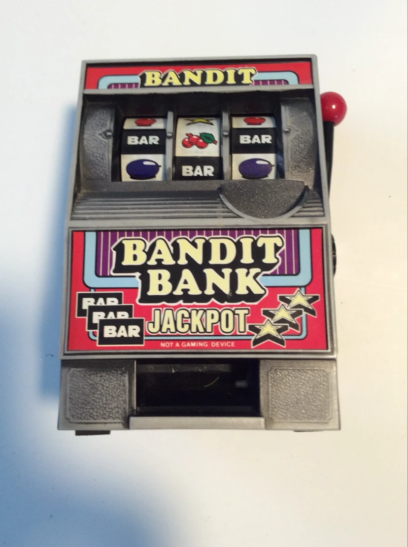 Bandit Bank Slot Machine Coin Bank - photo 3