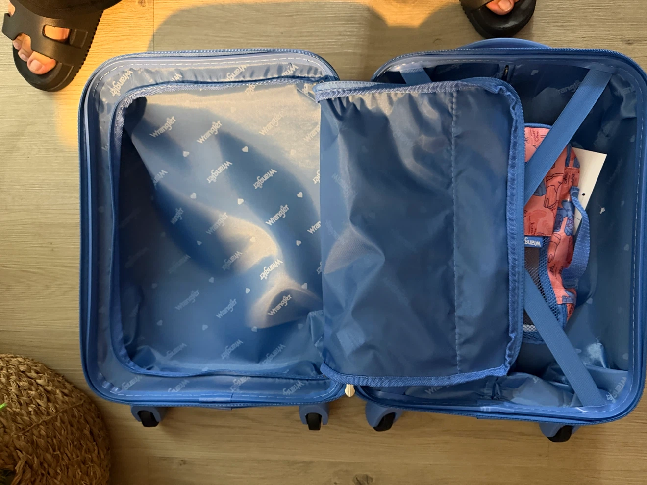 Wrangler 2 Piece Luggage Set - photo 4