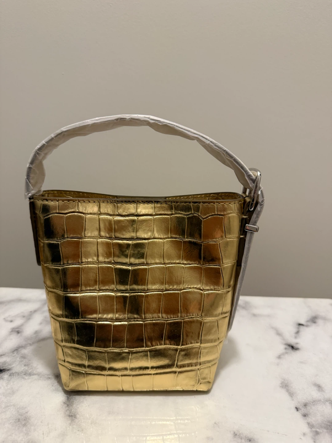 Madewell essential micro tote in metallic - photo 5