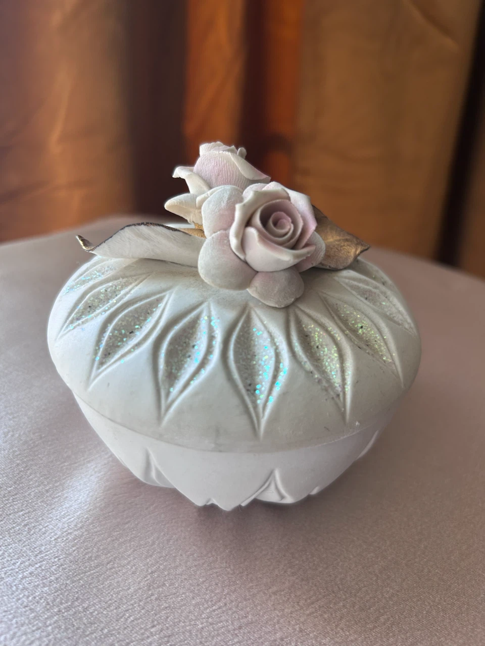 Capodimonte Porcelain Trinket Box with Roses - photo 2