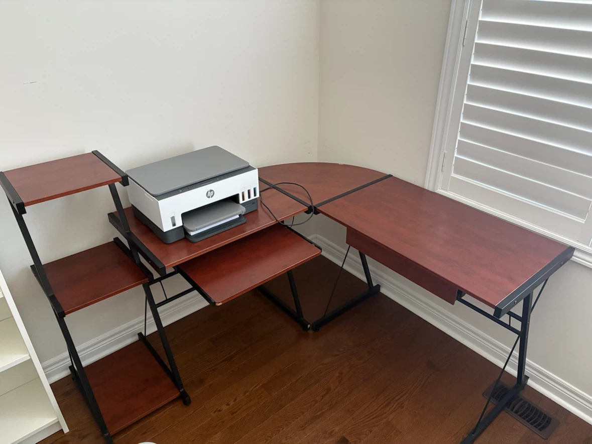 L-Shaped Computer Desk with Keyboard Tray - photo 2