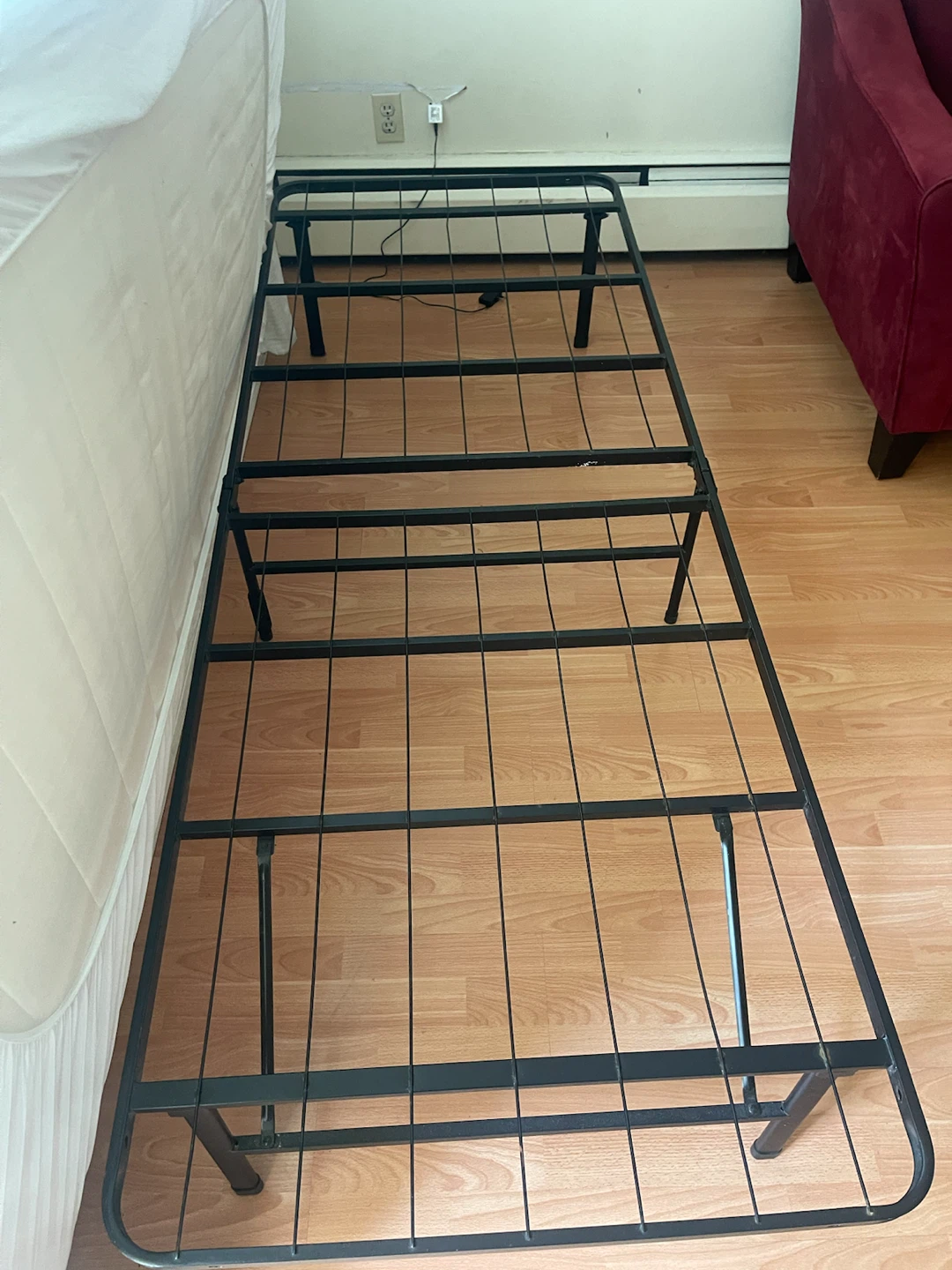 Metal Bed Frame / Cot