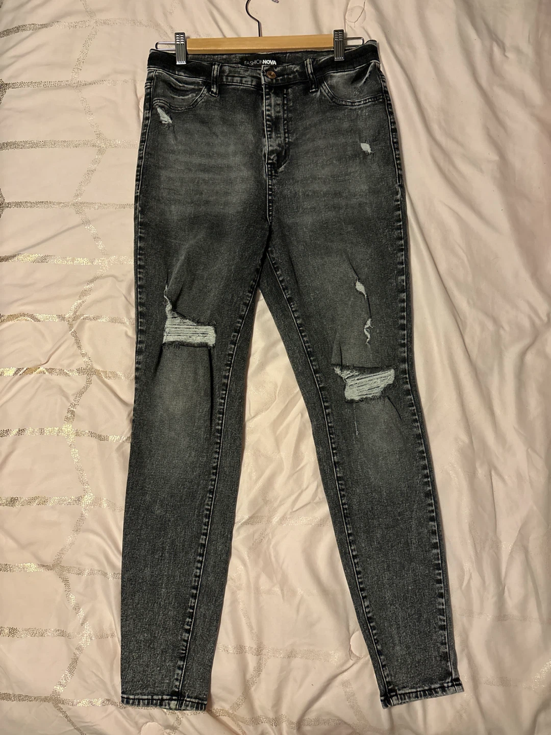 Fashion Nova Grey Ripped Skinny Jeans Size 11