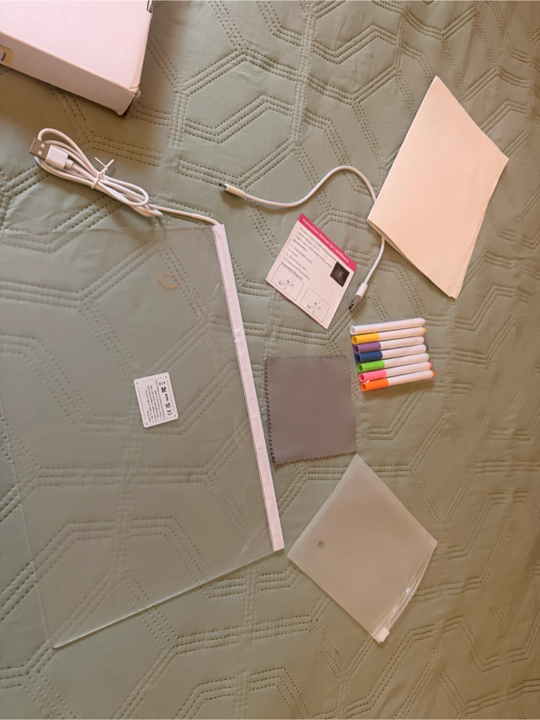 Cosmody LED Drawing Board with Markers - photo 3