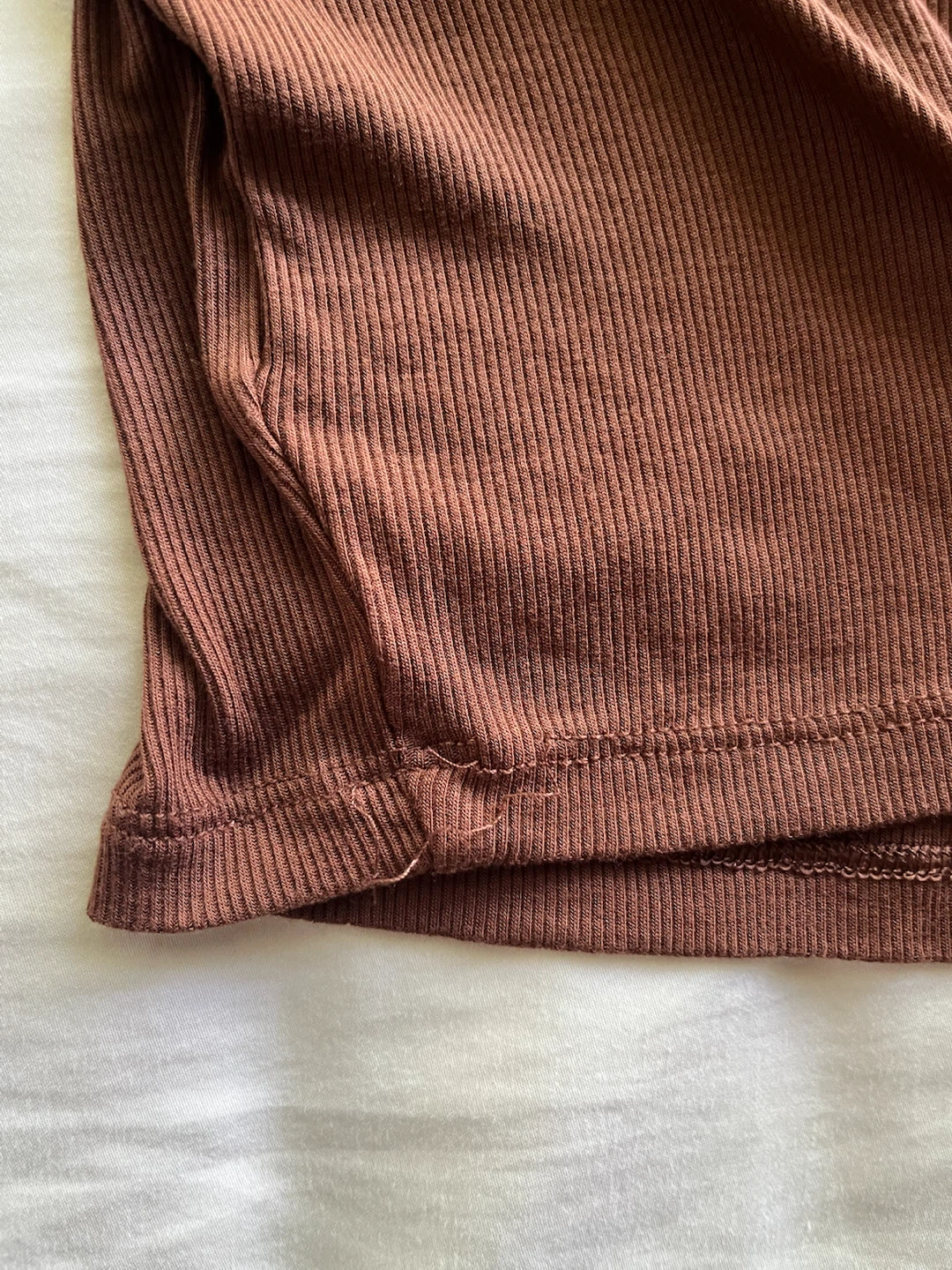 Aritzia Long Sleeve Top - photo 4
