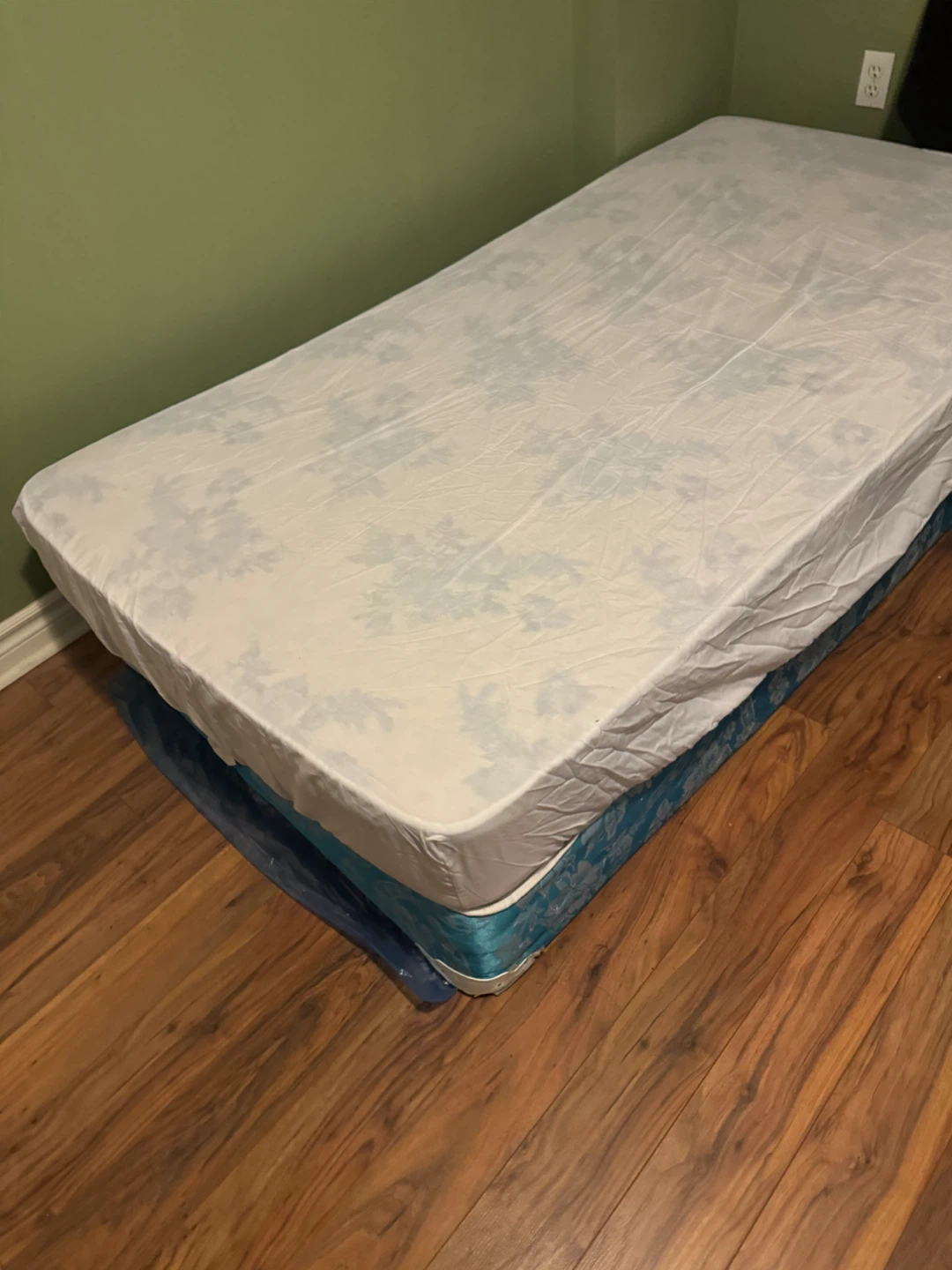 Twin Mattress - photo 3