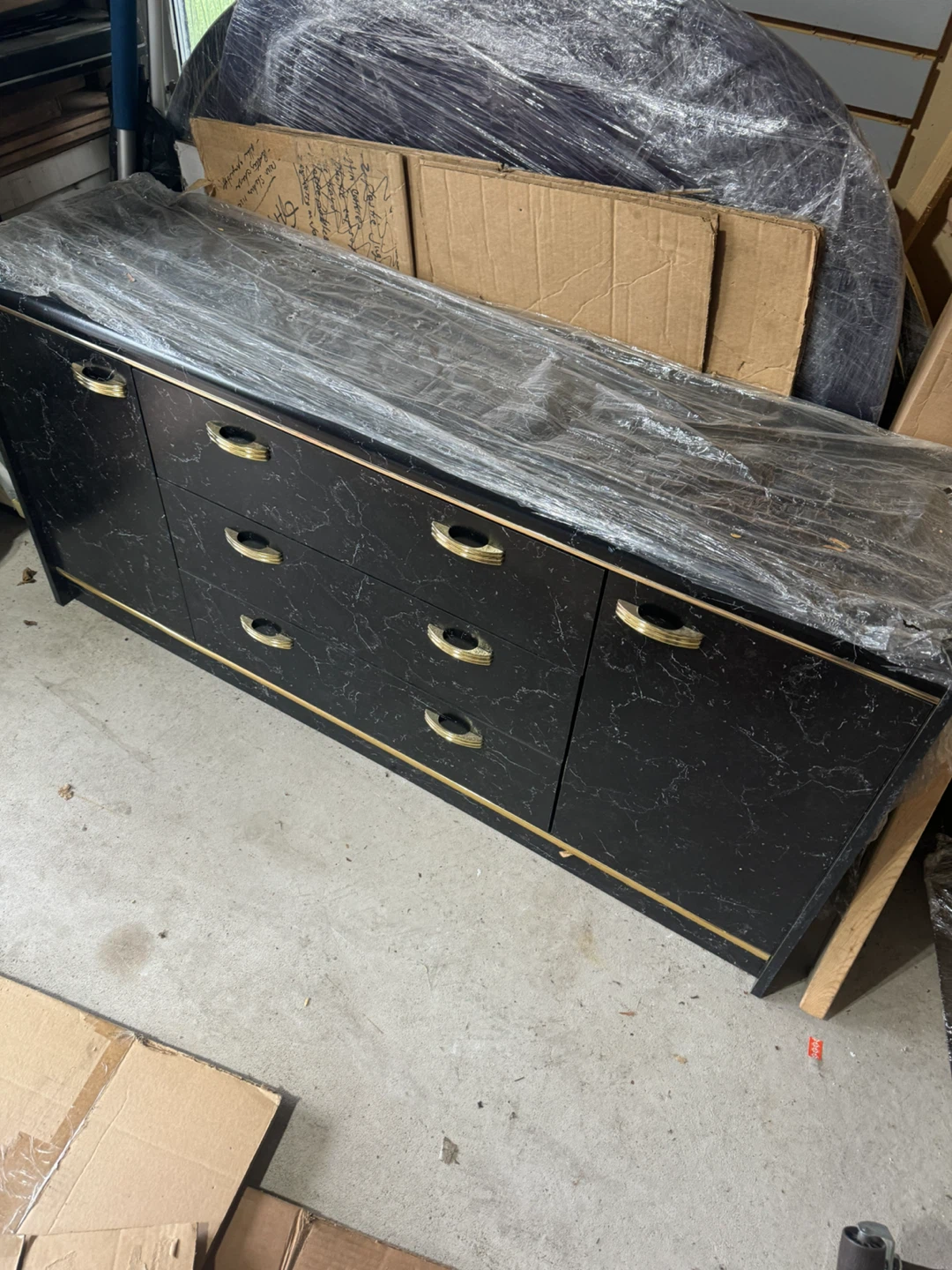 Black and Gold Dresser with Mirror and a Headboard - photo 3