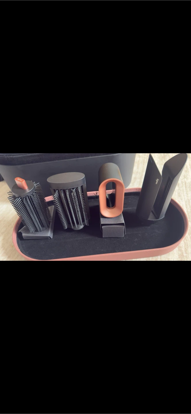 Dyson air wrap - photo 3