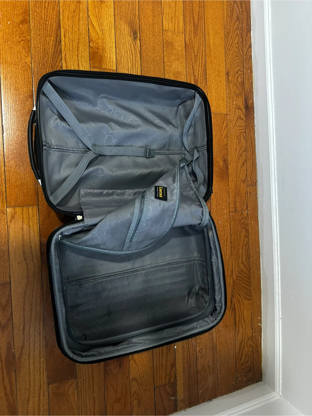 Lucas Black Hardside Spinner Luggage - photo 2