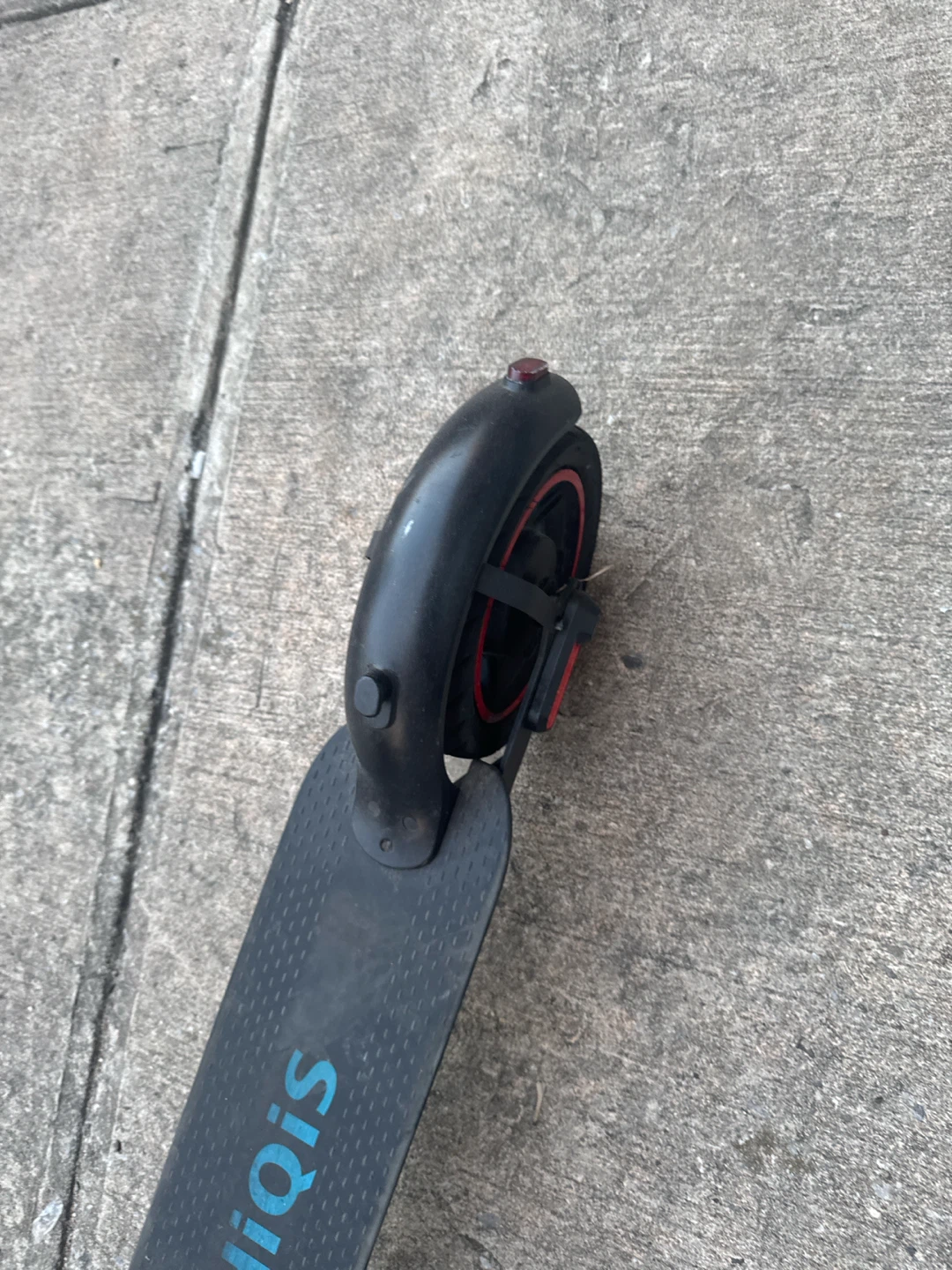 HIQIS Electric Scooter - photo 4