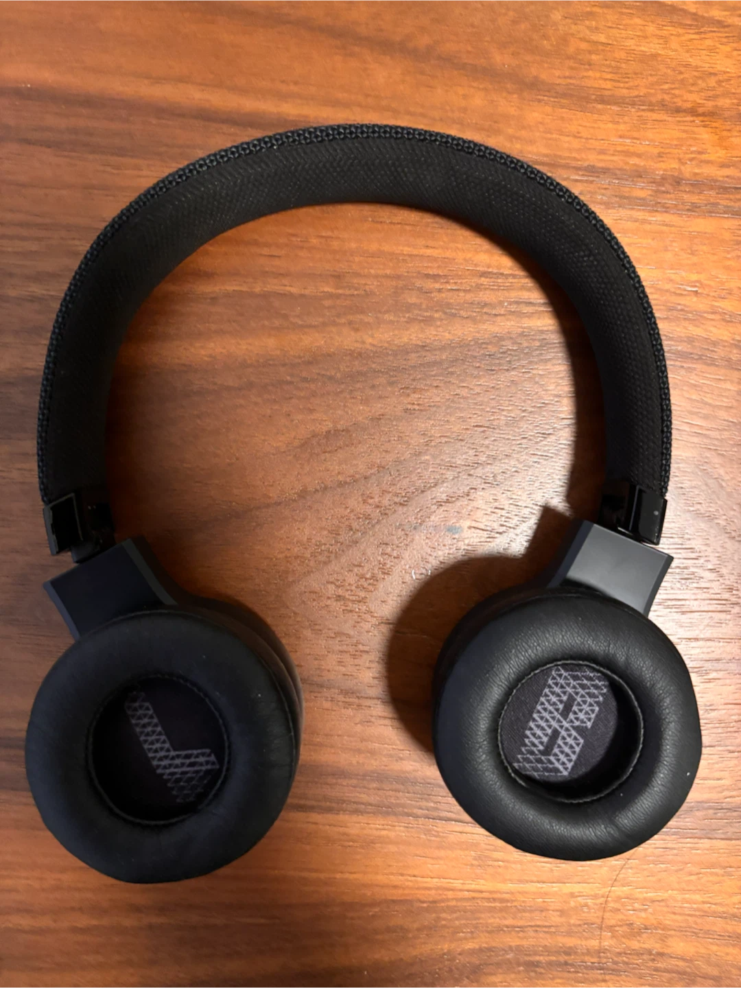 JBL Wireless Headphones - photo 2