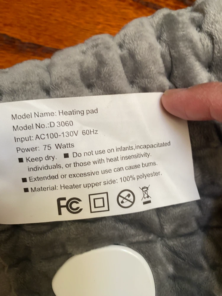 Grey Heating Pad with Controller - photo 3