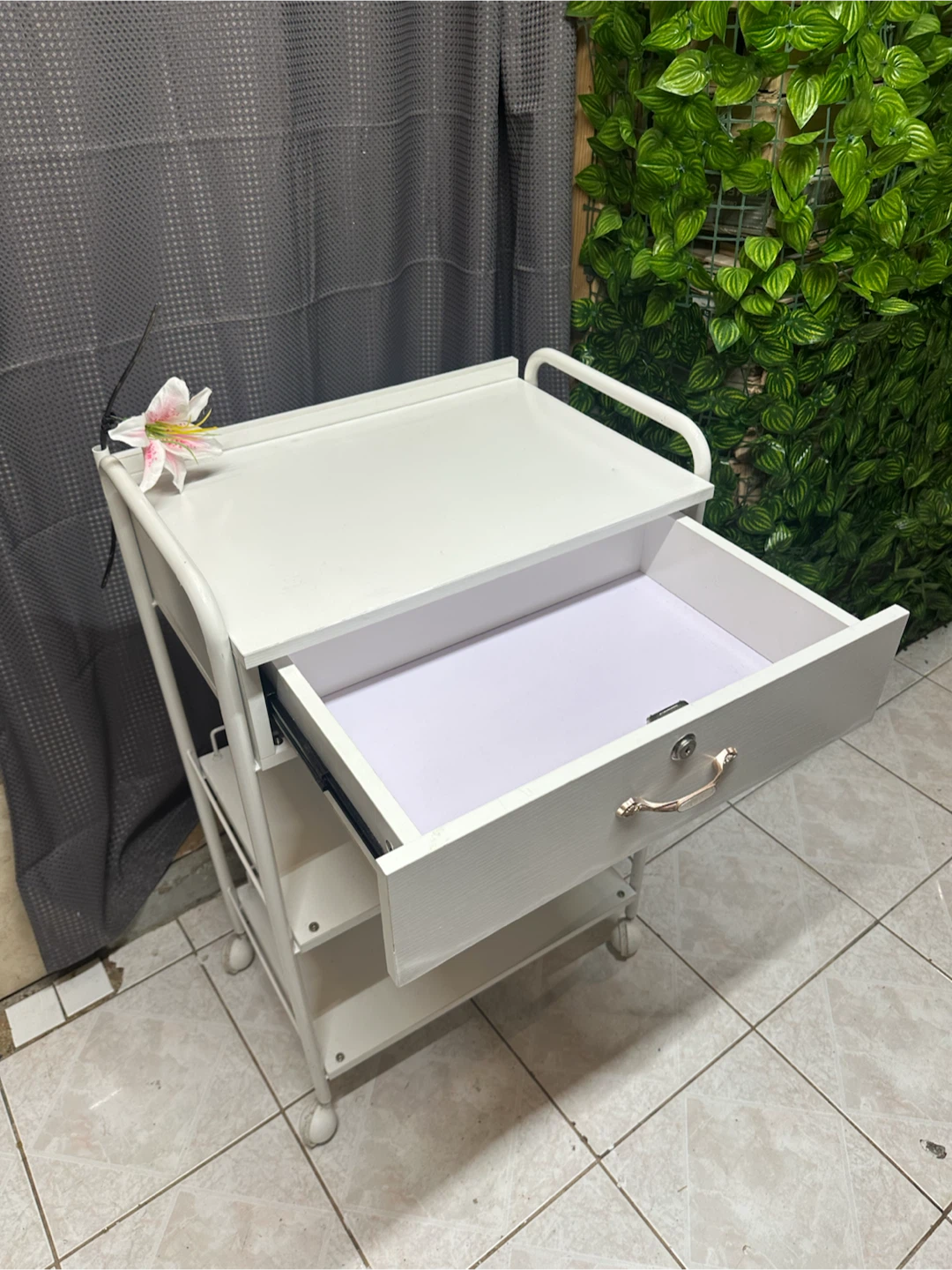 White Rolling Trolley with Drawer - photo 2