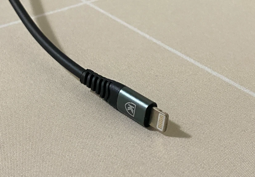 5FT Coiled USB-A to Lightning Charging Cables – 2 Pieces, New - photo 3
