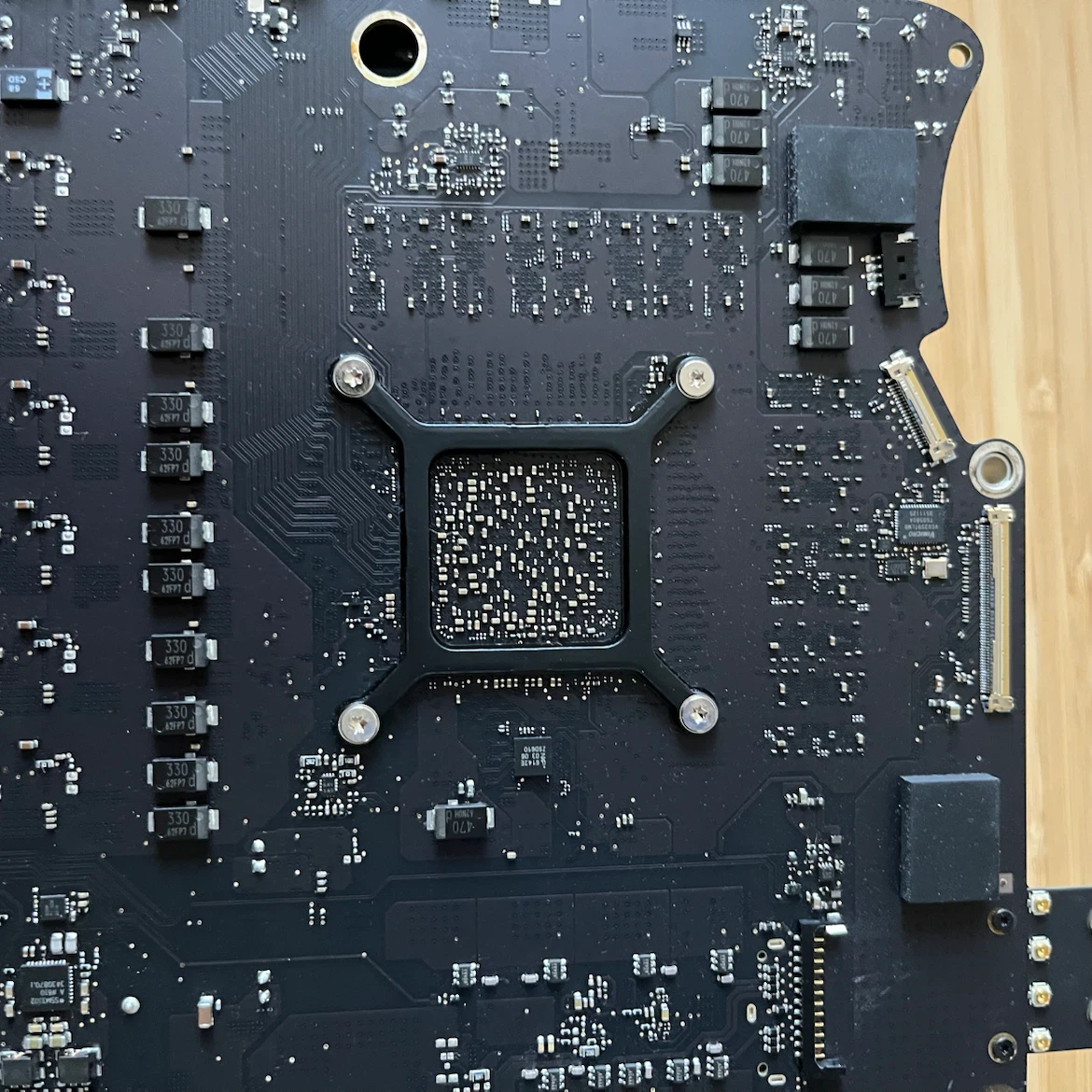 Apple iMac 27" Retina 5K Late 2015 A1419 LogicBoard - photo 4