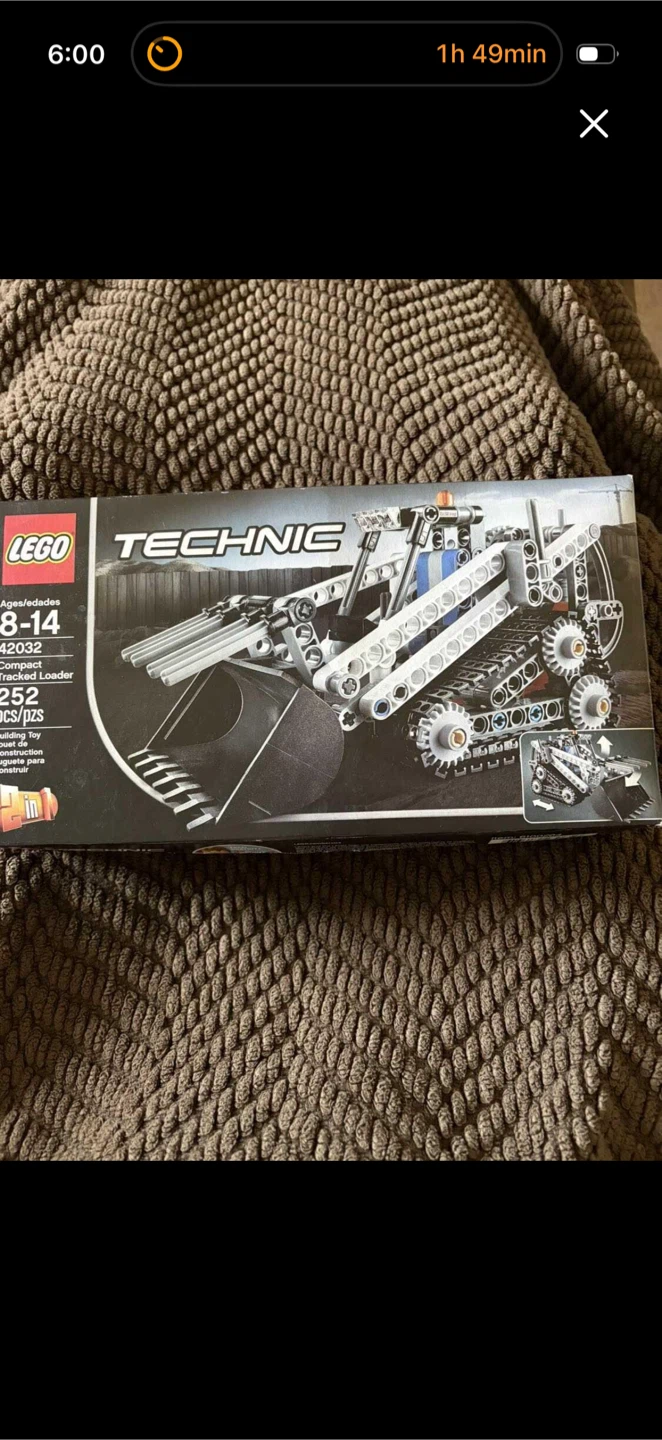 LEGO Technic Compact Tracked Loader/Snow Groomer Set 42032