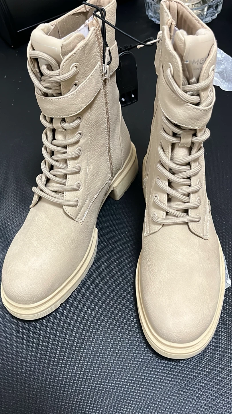 Size 7 MOXX Women's Beige Combat Boots