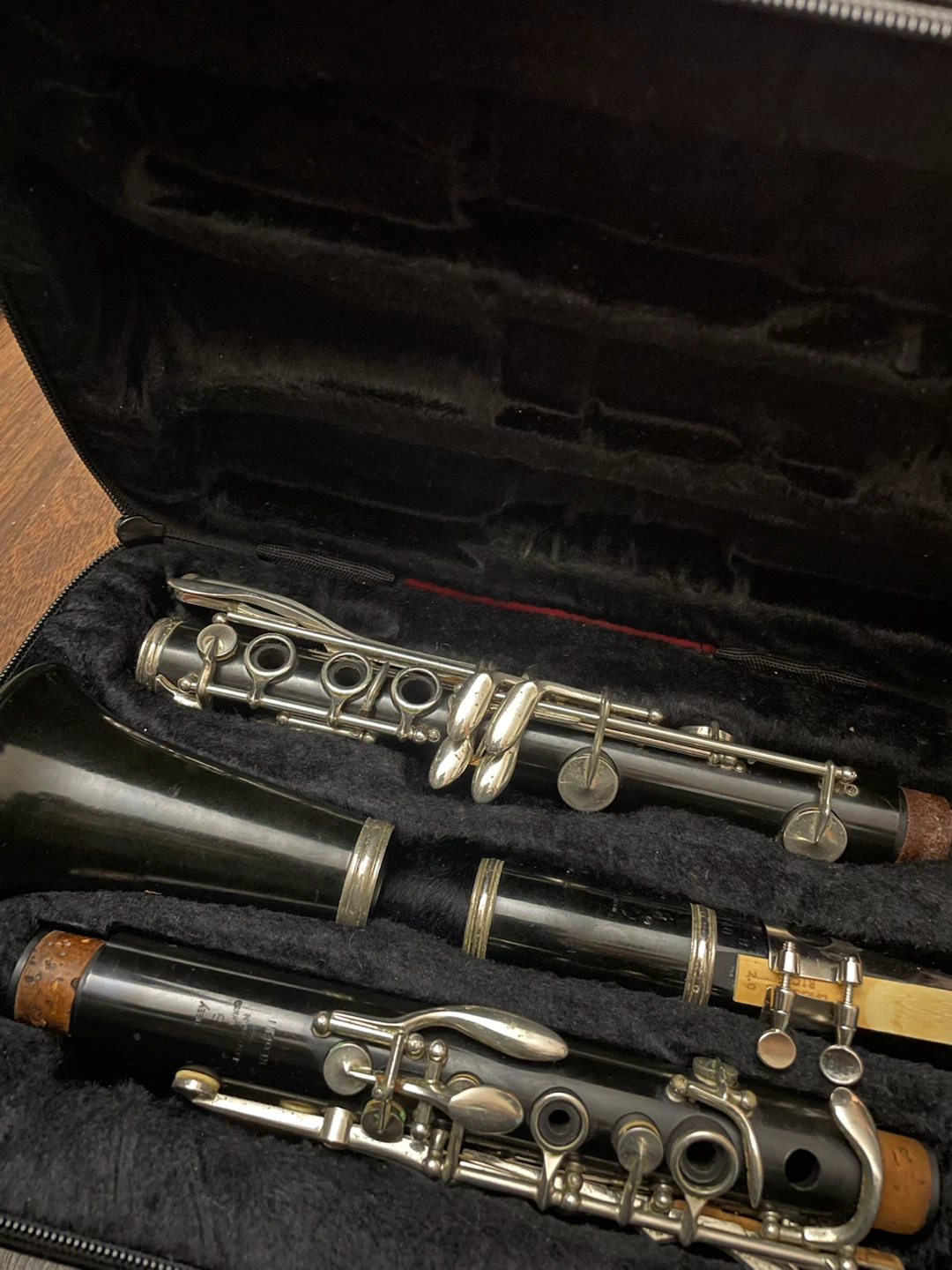 Boosey & Hawkes B♭ Clarinet, Vandoren B40 Mouthpiece - photo 2