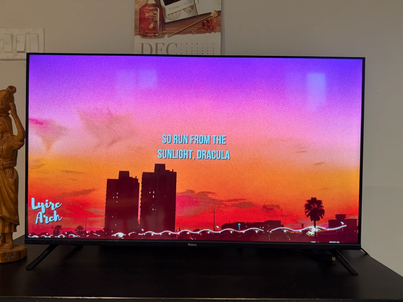 Roku 43” Series 4K UHD HDR10 Smart TV (43R4E5CA)  2026 - photo 2