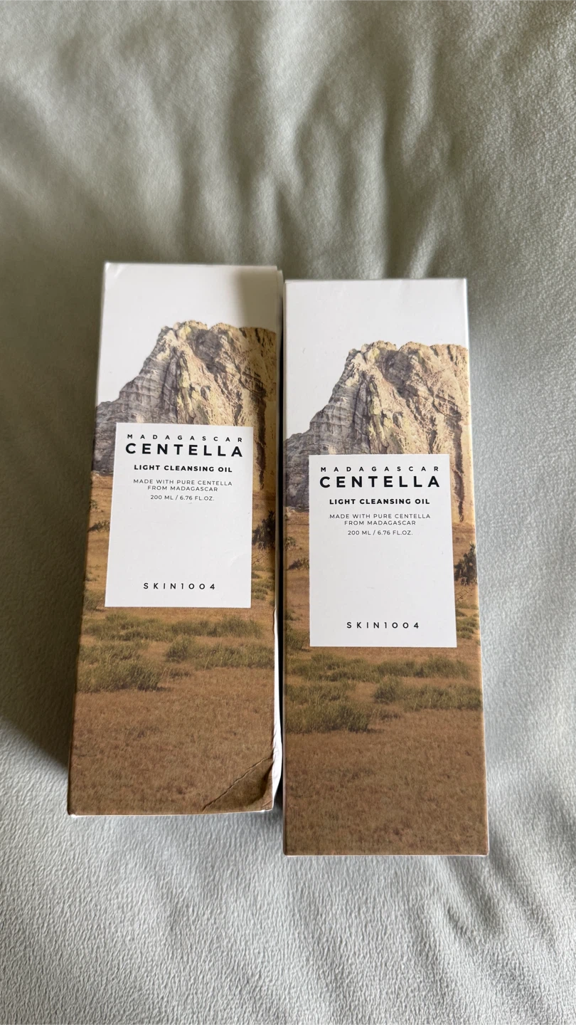SKIN1004 Madagascar Centella Light Cleansing Oil (200 ML)