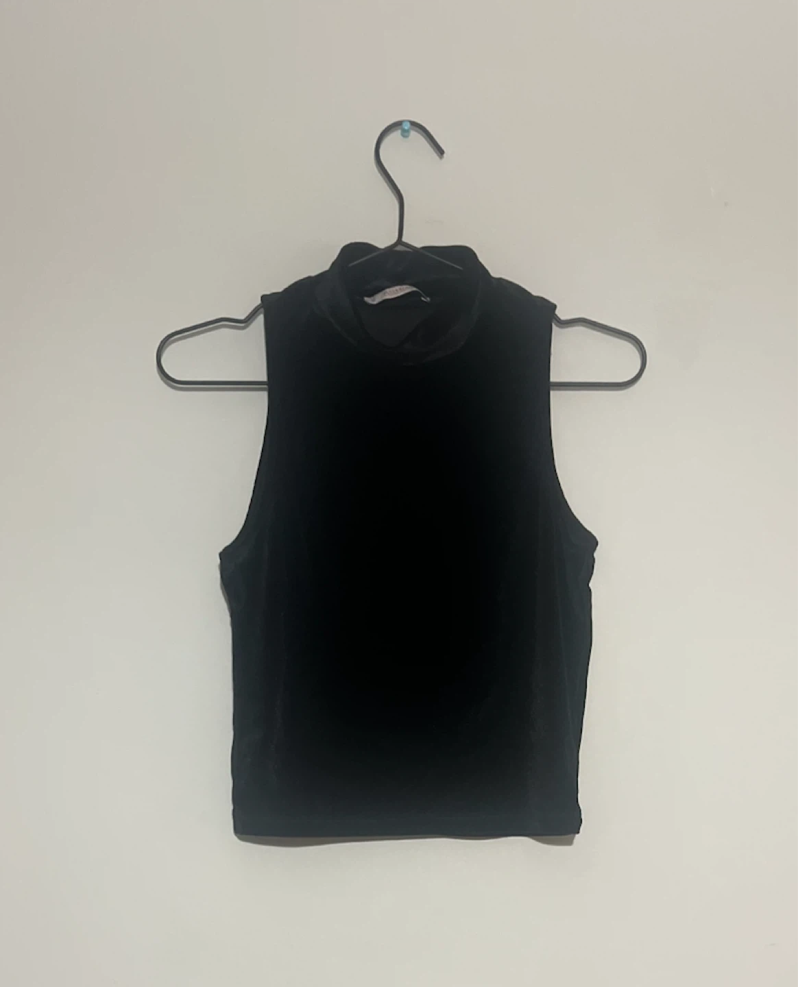 Pull & Bear Black Velvet Mock-neck Tank Top - photo 3
