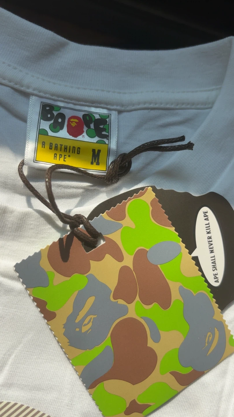 BAPE A Bathing Ape T-Shirt - Size M - photo 3