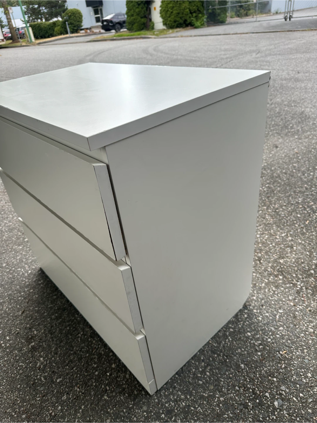 Ikea dresser “ delivery included “ - photo 2