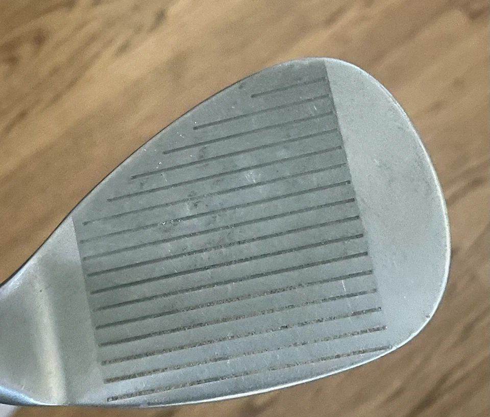 TaylorMade sand Wedge LH - photo 3