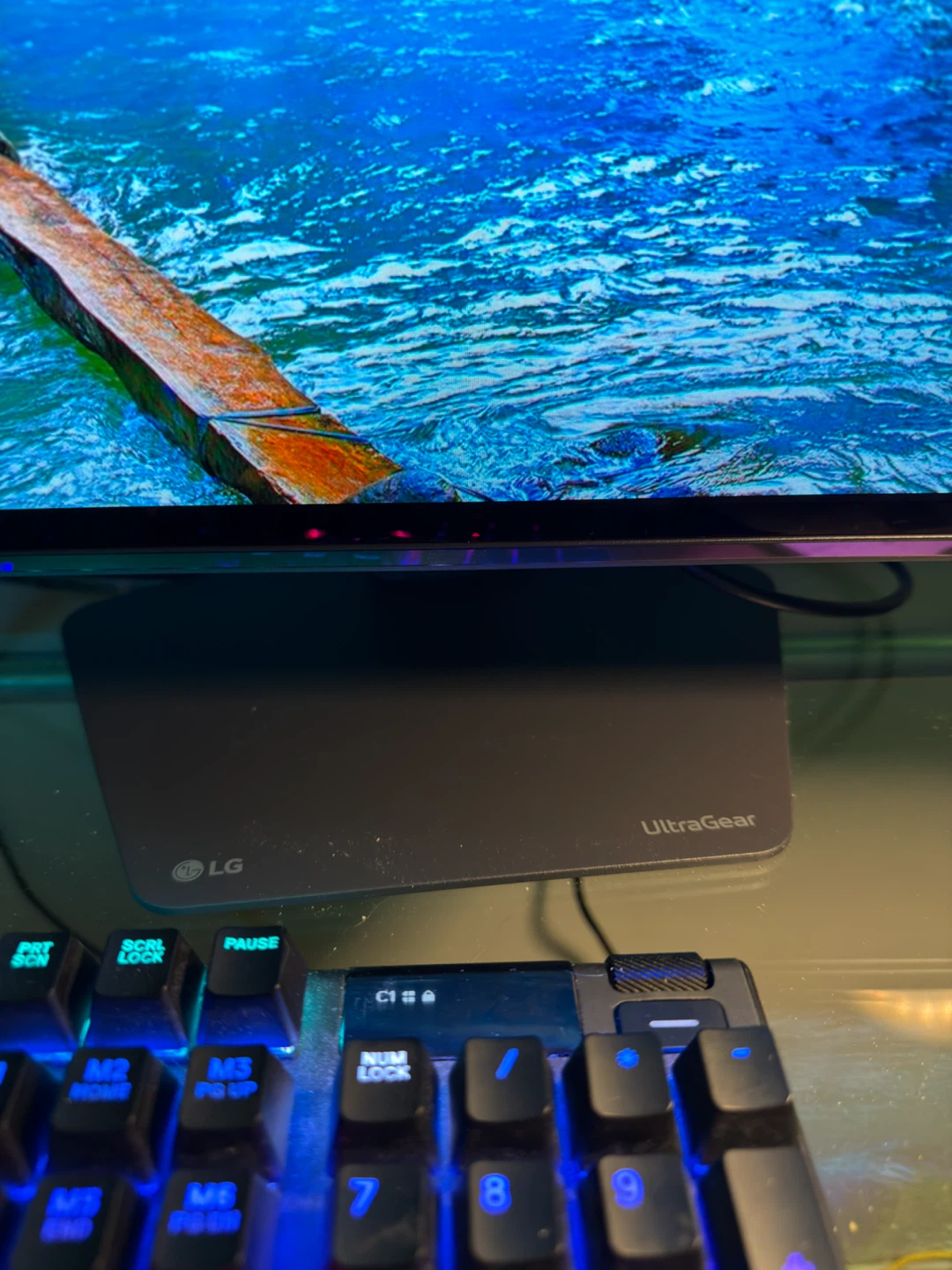 LG 27" WQHD 240Hz 0.03ms GTG OLED G-Sync Gaming Monitor - photo 3
