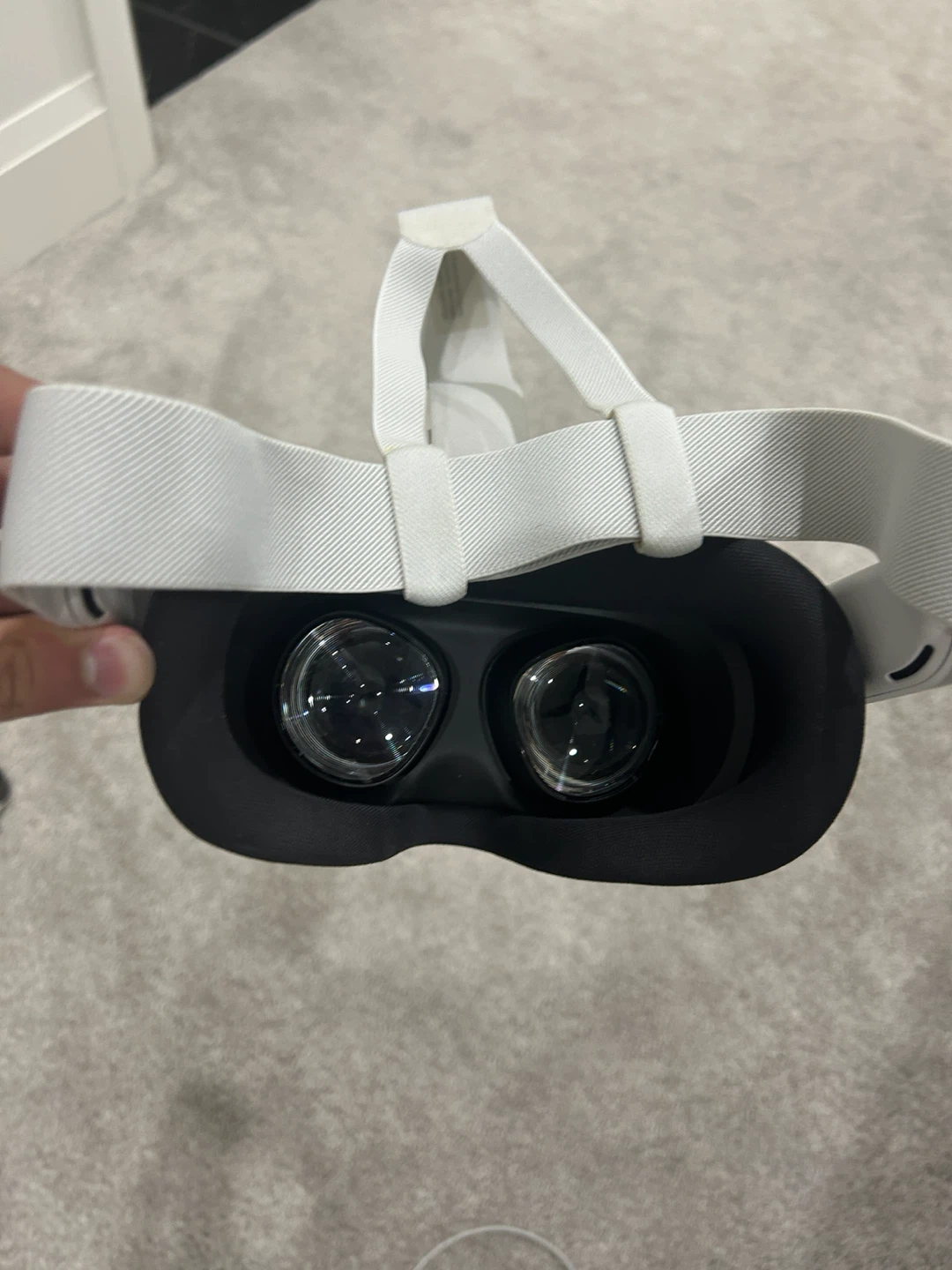 Meta Quest 3s Virtual Reality Headset - photo 3