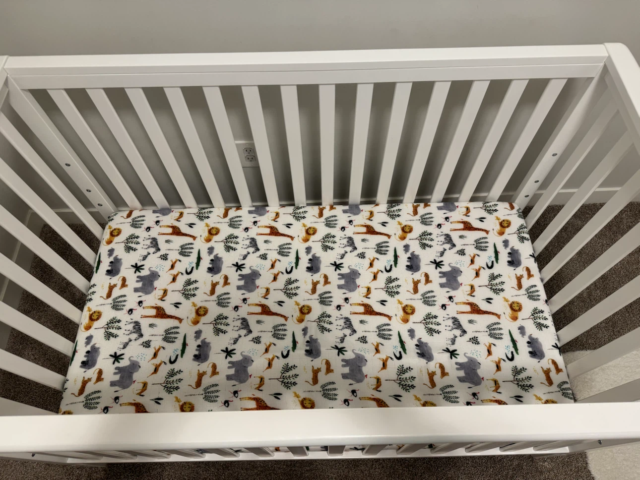 Storkcraft Hillcrest 4-in-1 Convertible Crib with Graco Mattress - photo 3
