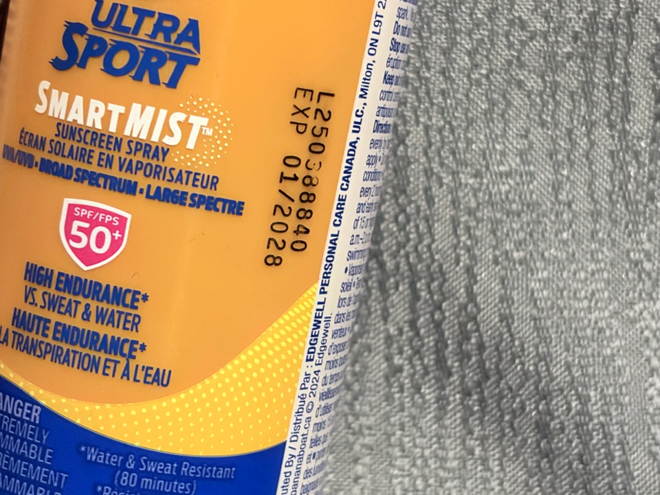 Banana Boat Ultra Sport Smart Mist Sunscreen Spray SPF 50+ - photo 2