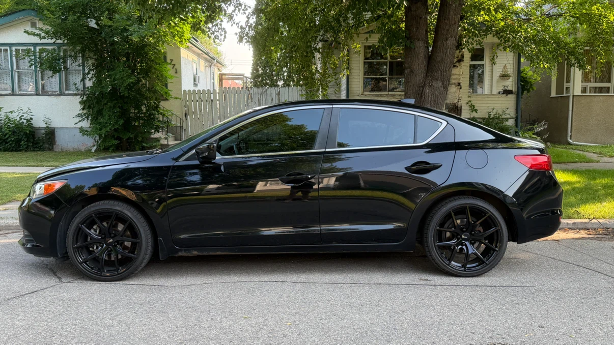 2013 Acura ILX Dynamic 2.4L Manual - photo 3