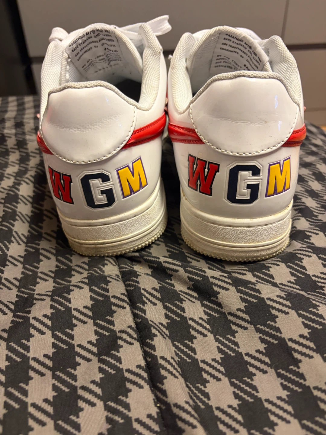 Bapestas size 9.5 - photo 2