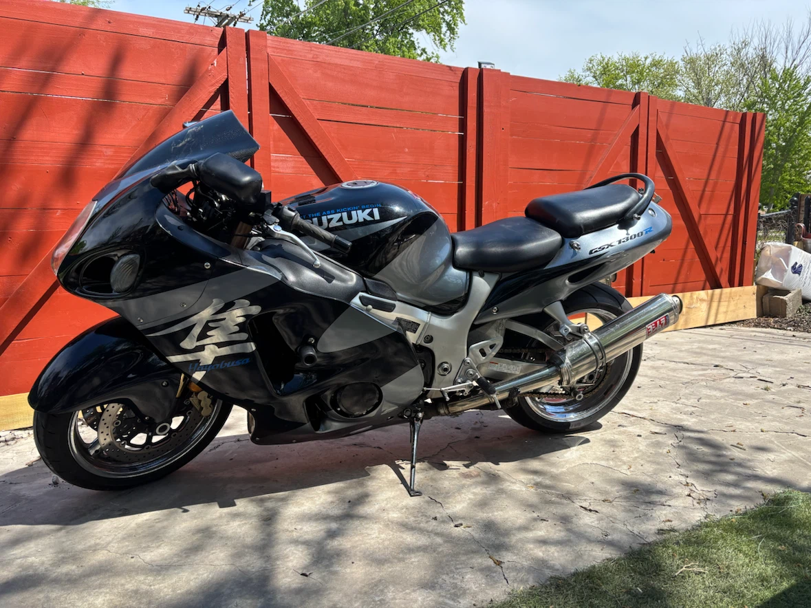 Motorcycle hayabusa 2004 - photo 2