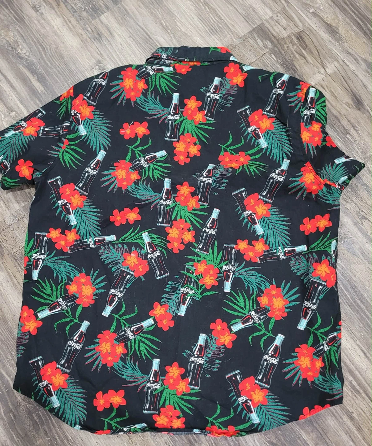 Coca-Cola Hawaiian button up short sleeve Shirt size XXL - photo 2