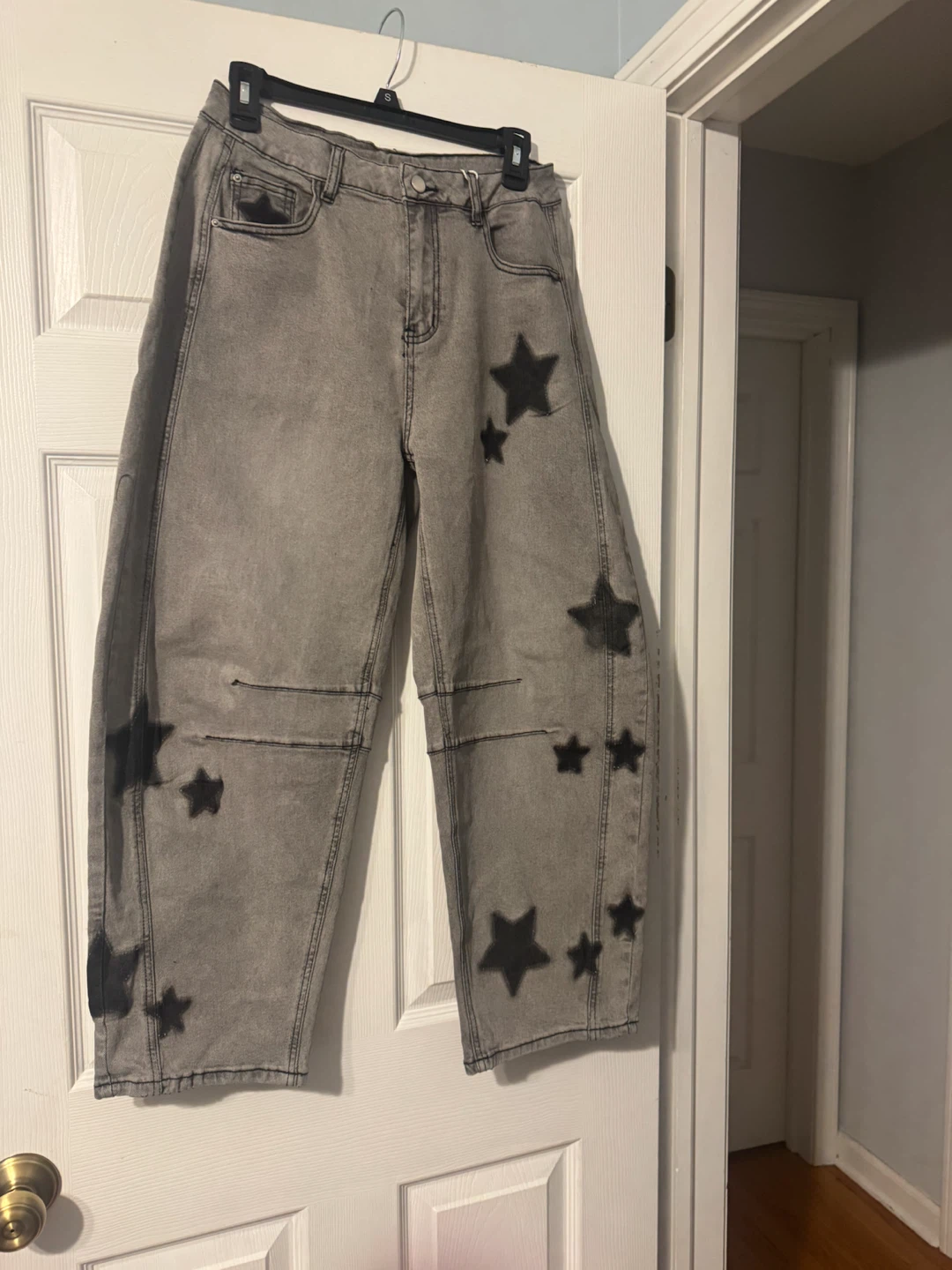 ChouYatou Women's Grey Star Print Jeans Size M - photo 2