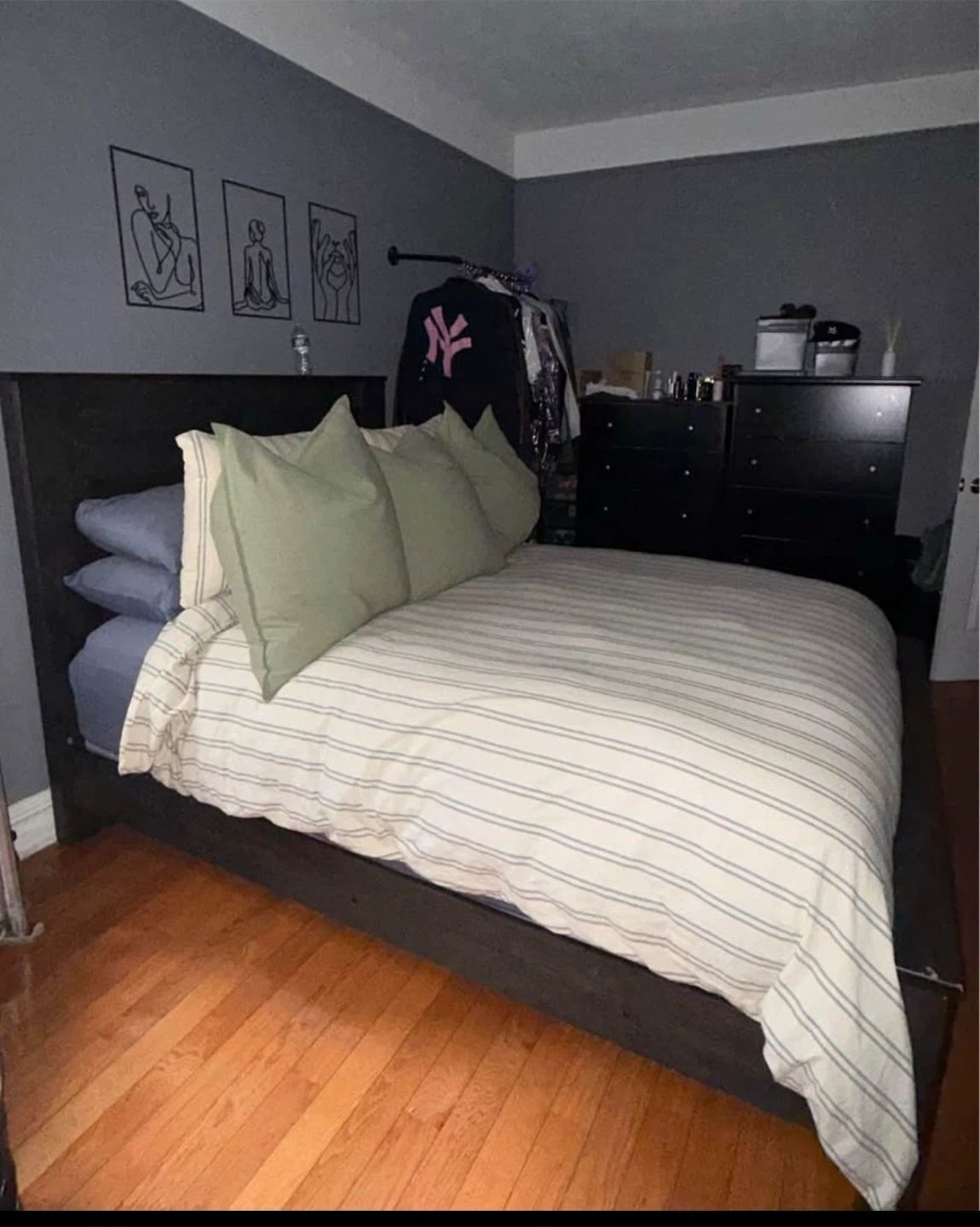 Dark Grey Wood Platform Bed Frame - photo 2