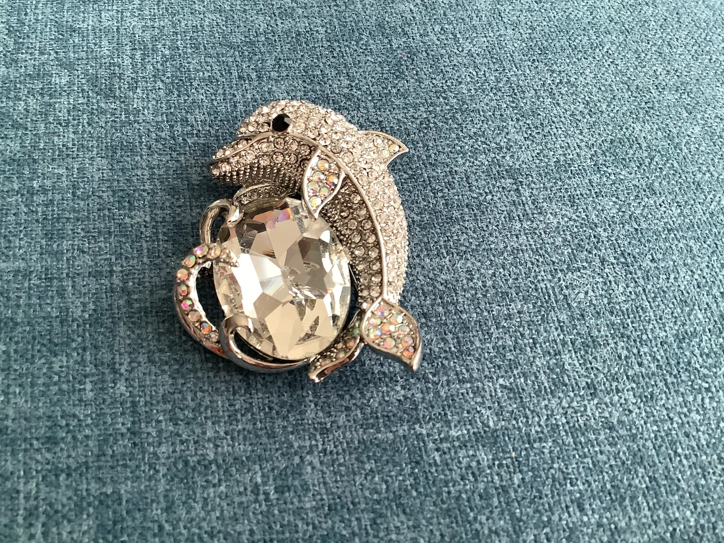 Large Dolphin Shaped Brooch with Rhinestones 🐞 - photo 4