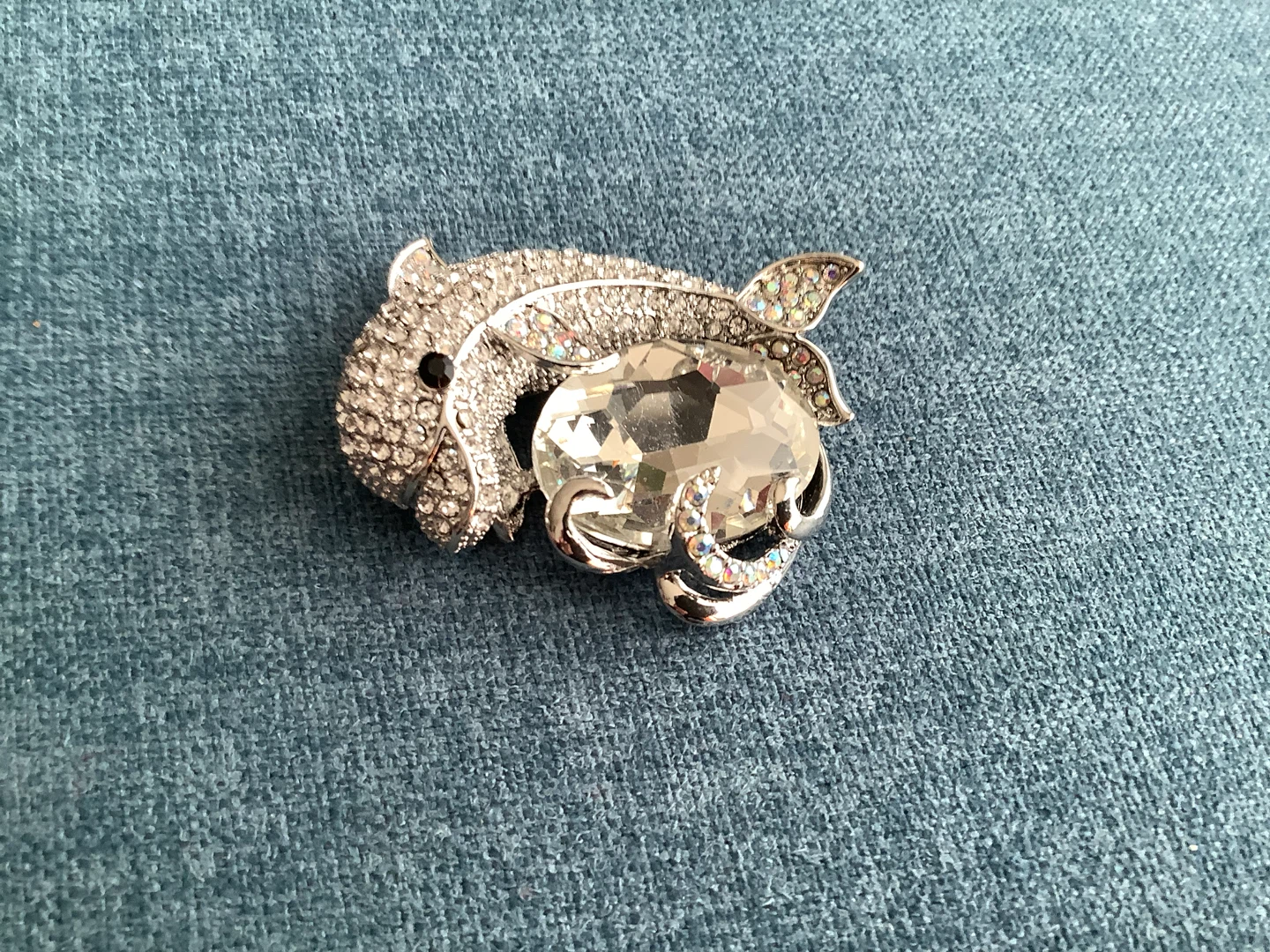 Large Dolphin Shaped Brooch with Rhinestones 🐞 - photo 5