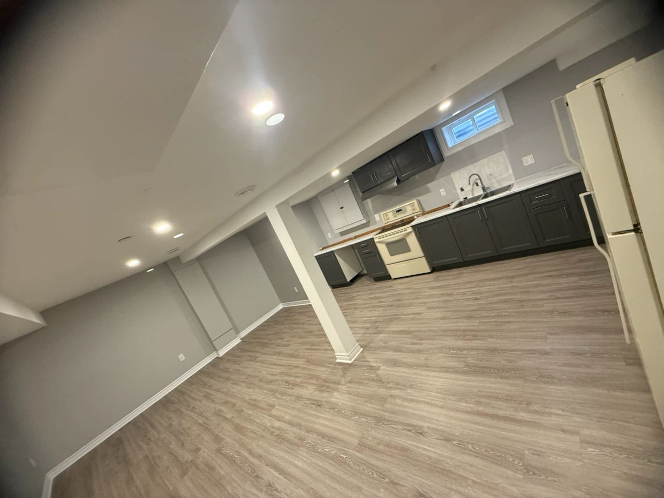 2 Bedroom, 1 Bath - Basement Apartment - St Catherines, ON