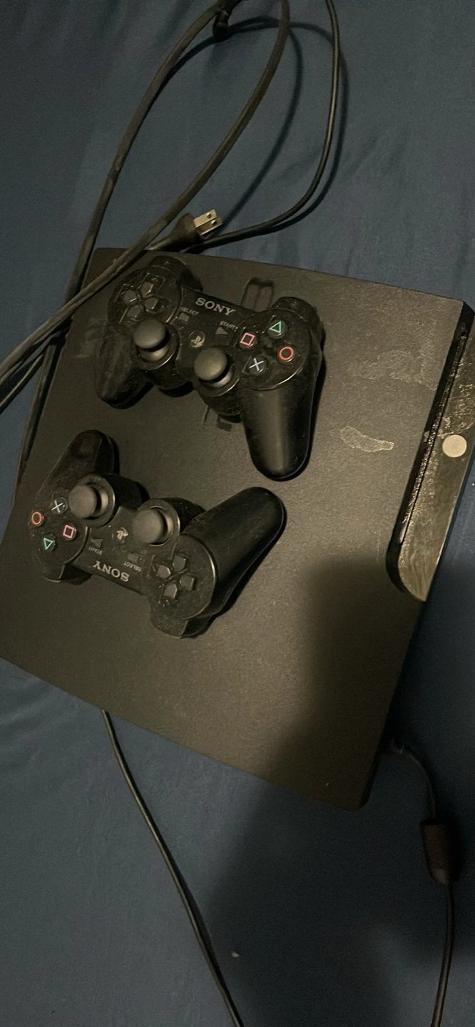 Sony PlayStation 3 with 2 Controllers