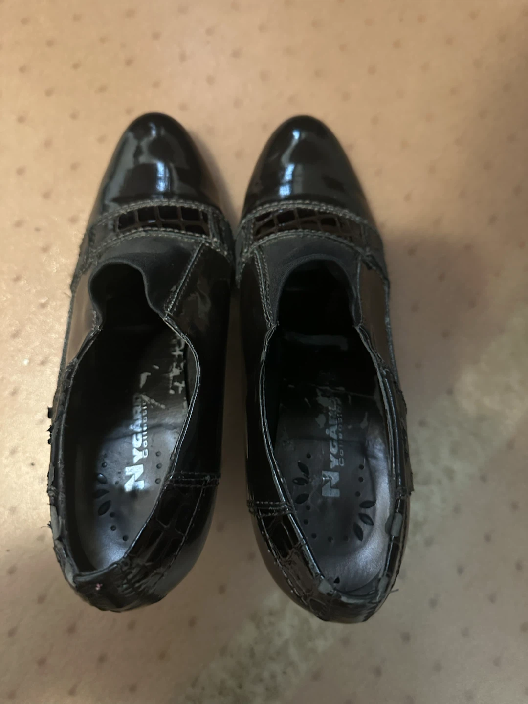 Free Black Heels Size 9M
