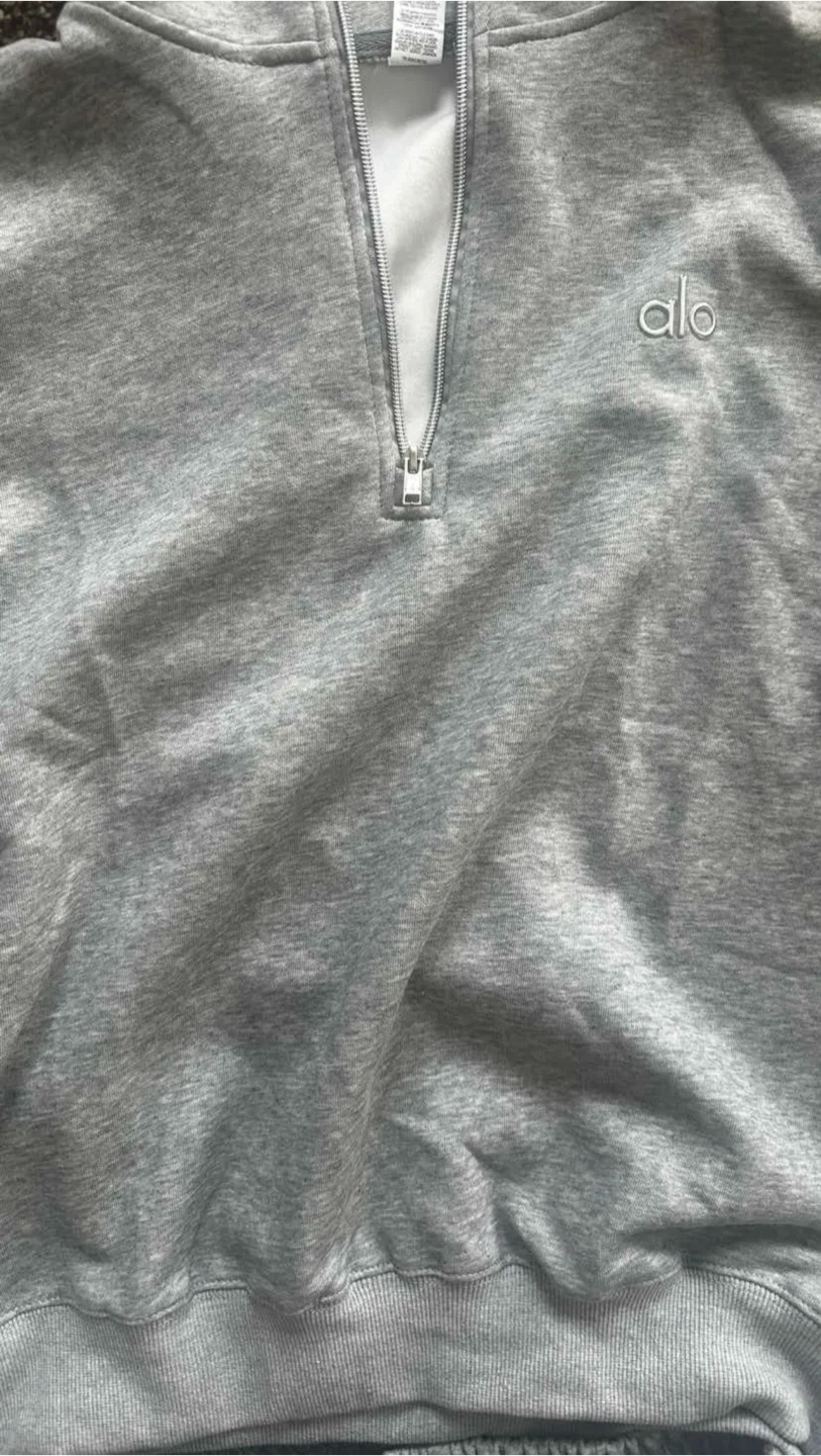 Alo Yoga Grey Sweatpants and Quarter Zip Sweater Set - photo 3