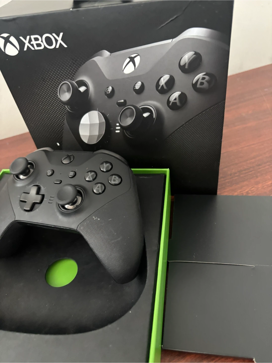 Xbox Elite Series 2 Wireless Controller - photo 2