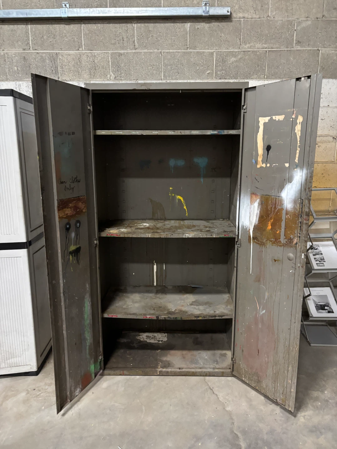 Metal Storage Cabinet - photo 2